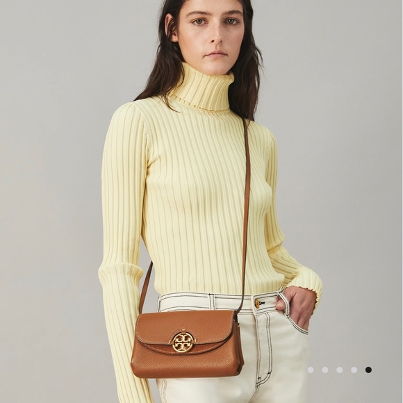 Tory Burch : The Miller Crossbody, Natural-grain leather. - Picture 2 of 15